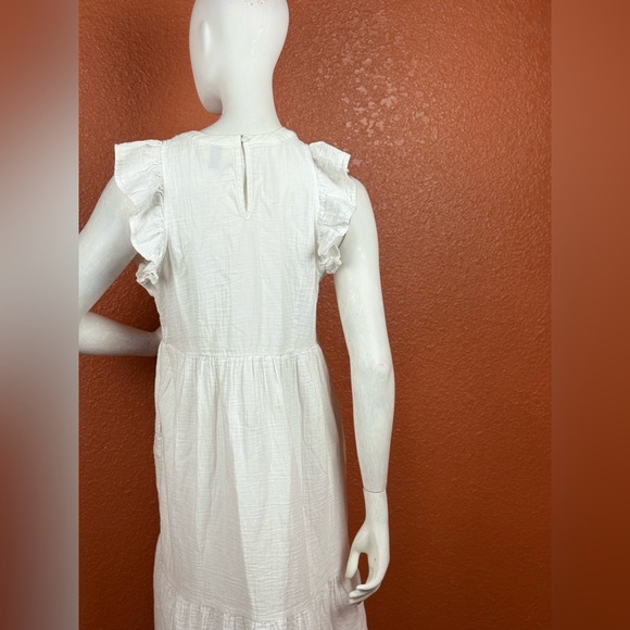 Universal Thread Cream 100% Cotton Long Sleeve Dress Size Medium - Picture 9 of 17